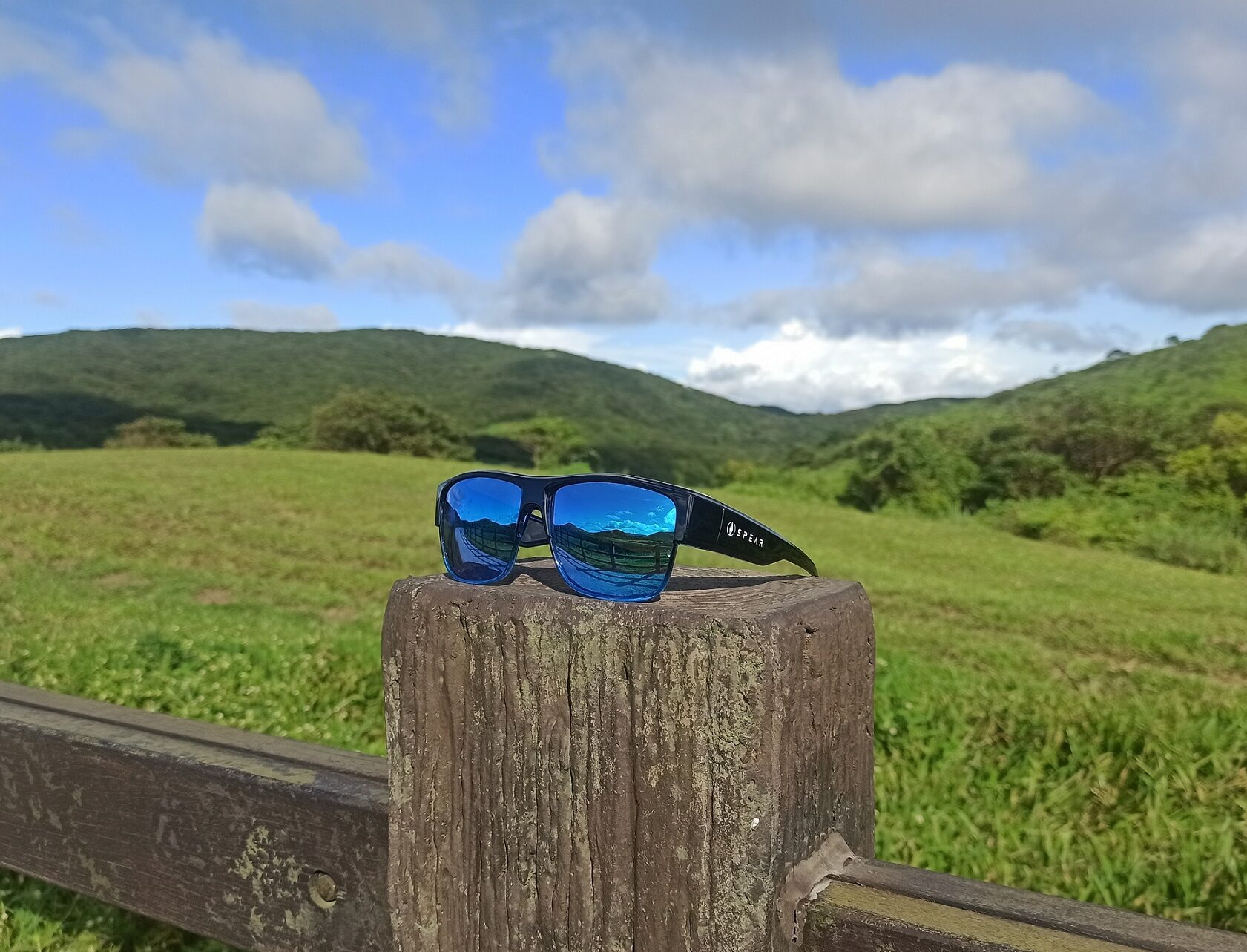 藍鎧甲套鏡 Blue Amour Fitover Sunglasses -